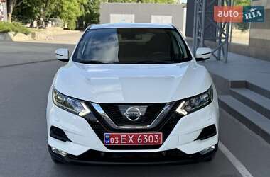 Внедорожник / Кроссовер Nissan Qashqai 2018 в 