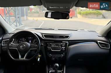 Внедорожник / Кроссовер Nissan Qashqai 2018 в 