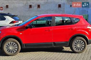 Внедорожник / Кроссовер Nissan Qashqai 2010 в Тернополе