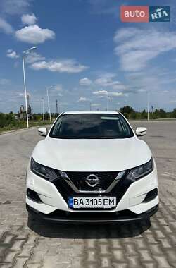 Внедорожник / Кроссовер Nissan Qashqai 2020 в Голованевске