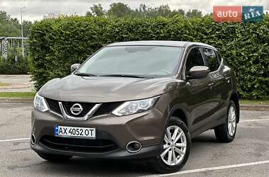 Внедорожник / Кроссовер Nissan Qashqai 2017 в Киеве