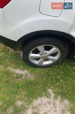 Внедорожник / Кроссовер Nissan Qashqai 2010 в 