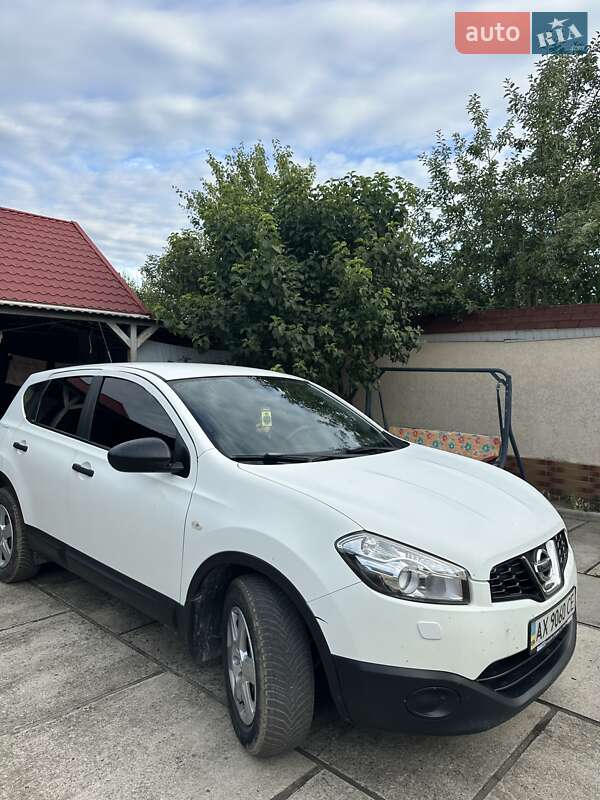 Внедорожник / Кроссовер Nissan Qashqai 2012 в Берегово