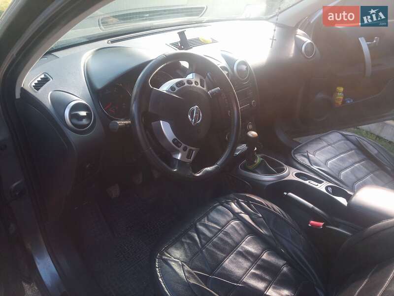 Позашляховик / Кросовер Nissan Qashqai 2013 в Івано-Франківську