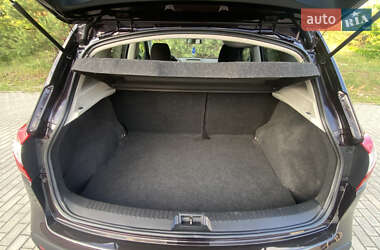 Внедорожник / Кроссовер Nissan Qashqai 2012 в 