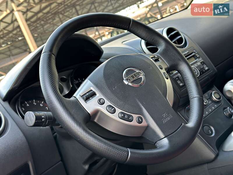 Позашляховик / Кросовер Nissan Qashqai 2008 в Одесі