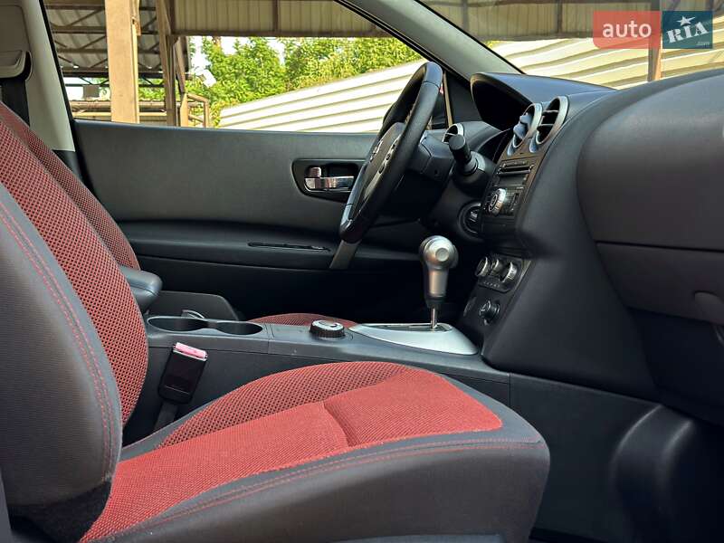 Позашляховик / Кросовер Nissan Qashqai 2008 в Одесі