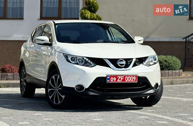 Внедорожник / Кроссовер Nissan Qashqai 2016 в Дрогобыче