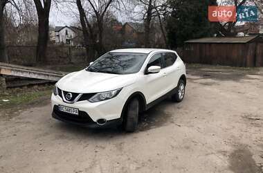 Внедорожник / Кроссовер Nissan Qashqai 2014 в Городке