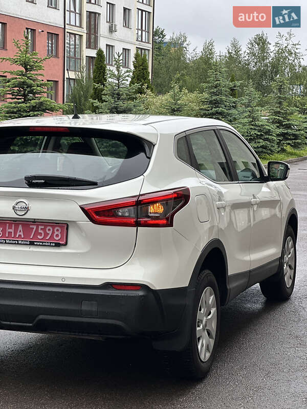 Позашляховик / Кросовер Nissan Qashqai 2018 в Рівному