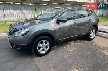 Внедорожник / Кроссовер Nissan Qashqai 2011 в Харькове