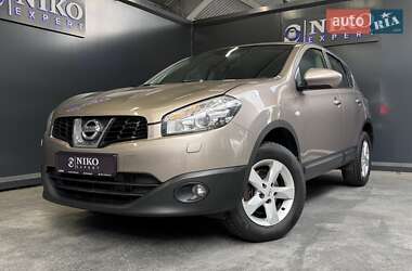 Внедорожник / Кроссовер Nissan Qashqai 2012 в Киеве