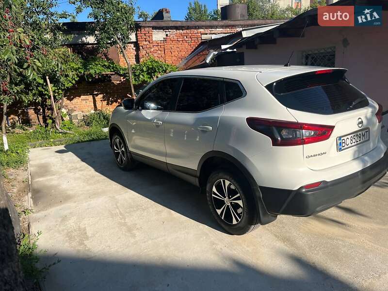 Внедорожник / Кроссовер Nissan Qashqai 2018 в Львове