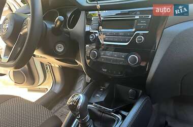 Внедорожник / Кроссовер Nissan Qashqai 2018 в 