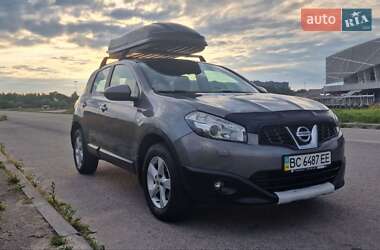 Позашляховик / Кросовер Nissan Qashqai 2013 в Львові