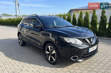Внедорожник / Кроссовер Nissan Qashqai 2015 в 
