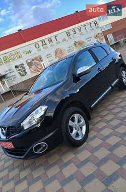 Позашляховик / Кросовер Nissan Qashqai 2011 в Гайсину