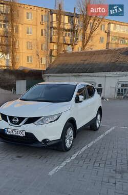 Внедорожник / Кроссовер Nissan Qashqai 2017 в Днепре