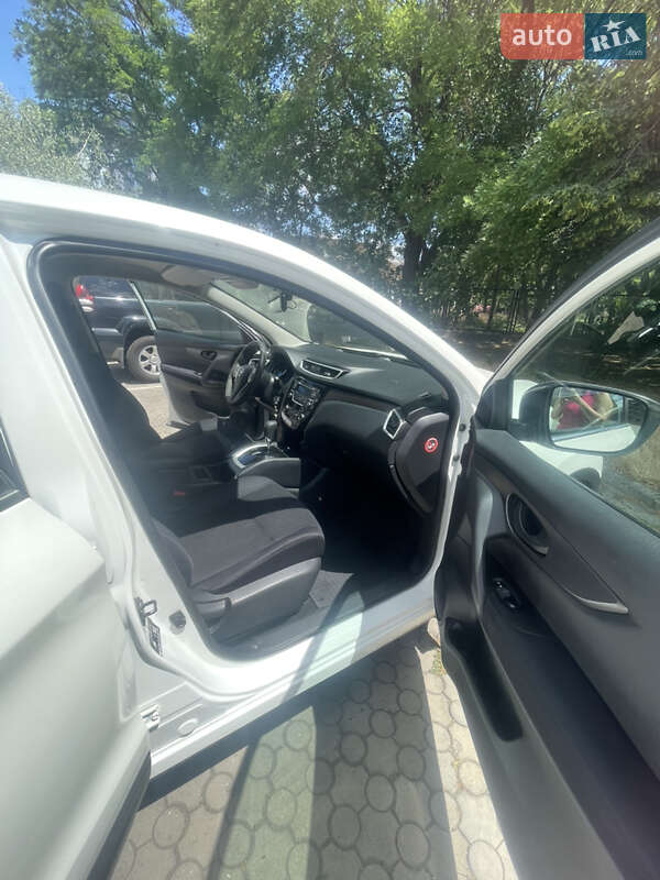 Позашляховик / Кросовер Nissan Qashqai 2016 в Одесі