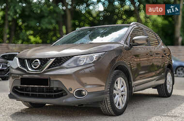 Позашляховик / Кросовер Nissan Qashqai 2015 в Бродах
