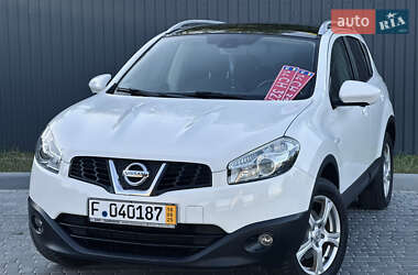 Позашляховик / Кросовер Nissan Qashqai 2013 в 