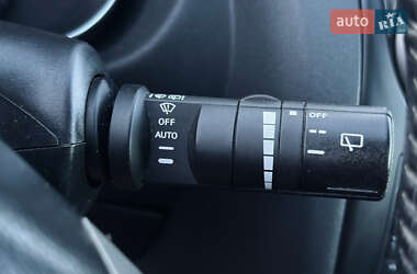 Позашляховик / Кросовер Nissan Qashqai 2013 в 
