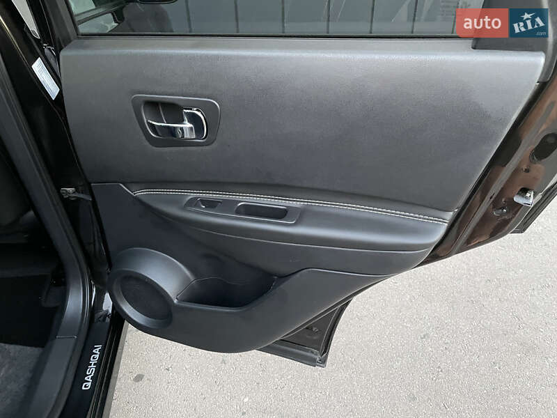 Позашляховик / Кросовер Nissan Qashqai 2013 в Рівному