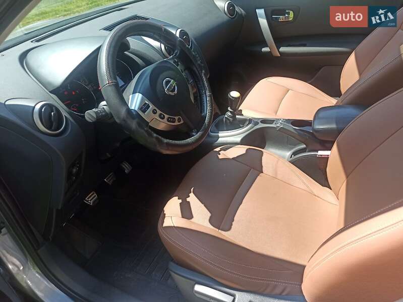 Внедорожник / Кроссовер Nissan Qashqai 2011 в Луцке
