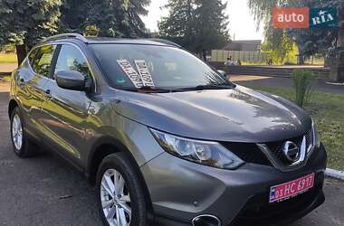 Позашляховик / Кросовер Nissan Qashqai 2016 в Ковелі
