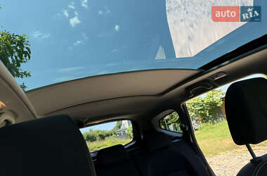 Позашляховик / Кросовер Nissan Qashqai 2013 в 