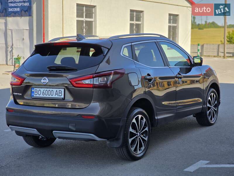 Позашляховик / Кросовер Nissan Qashqai 2020 в Тернополі