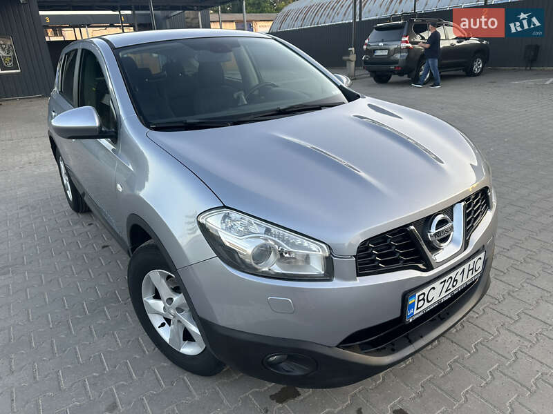 Позашляховик / Кросовер Nissan Qashqai 2012 в Хмельницькому