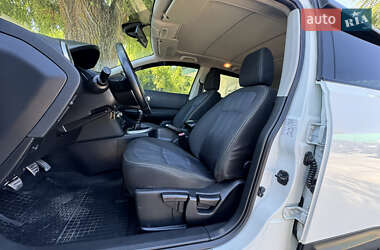 Позашляховик / Кросовер Nissan Qashqai 2011 в 