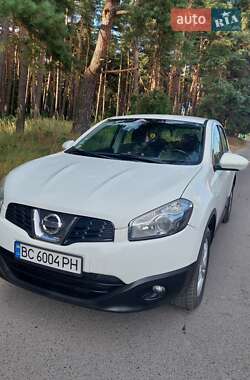 Позашляховик / Кросовер Nissan Qashqai 2012 в Львові