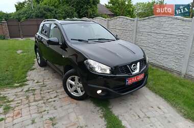 Внедорожник / Кроссовер Nissan Qashqai 2011 в Гоще