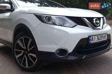 Внедорожник / Кроссовер Nissan Qashqai 2015 в 