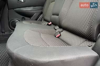 Внедорожник / Кроссовер Nissan Qashqai 2008 в 