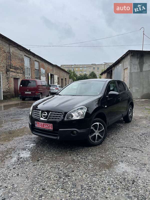 Внедорожник / Кроссовер Nissan Qashqai 2007 в Нововолынске