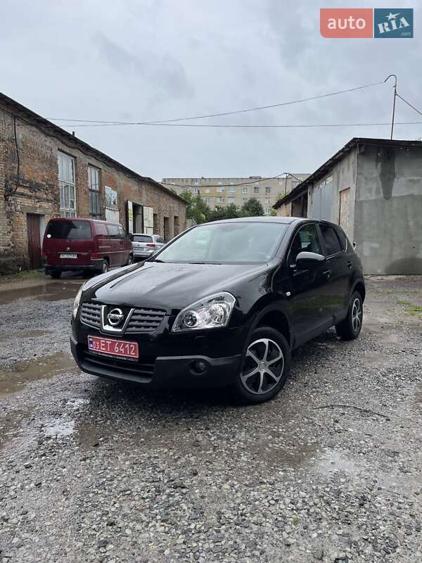 Внедорожник / Кроссовер Nissan Qashqai 2007 в Нововолынске
