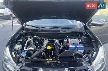 Внедорожник / Кроссовер Nissan Qashqai 2011 в 