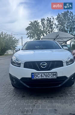 Позашляховик / Кросовер Nissan Qashqai 2013 в Львові
