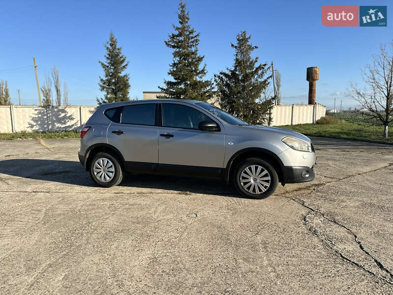Внедорожник / Кроссовер Nissan Qashqai 2010 в Одессе