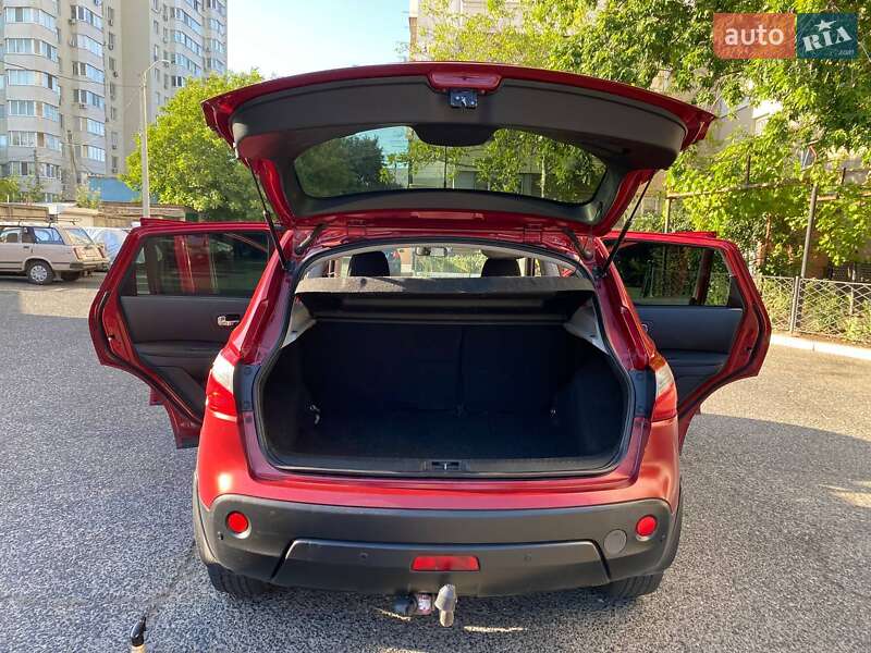 Внедорожник / Кроссовер Nissan Qashqai 2010 в Одессе