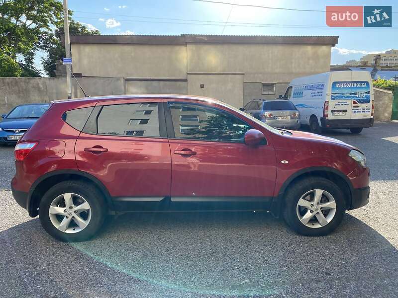 Внедорожник / Кроссовер Nissan Qashqai 2010 в Одессе