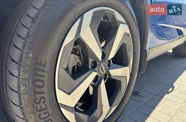 Внедорожник / Кроссовер Nissan Qashqai 2023 в 