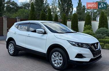 Внедорожник / Кроссовер Nissan Qashqai 2020 в 