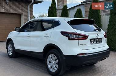 Внедорожник / Кроссовер Nissan Qashqai 2020 в 