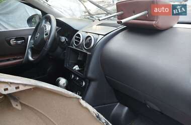 Внедорожник / Кроссовер Nissan Qashqai 2007 в 
