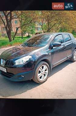 Внедорожник / Кроссовер Nissan Qashqai 2011 в Кривом Роге