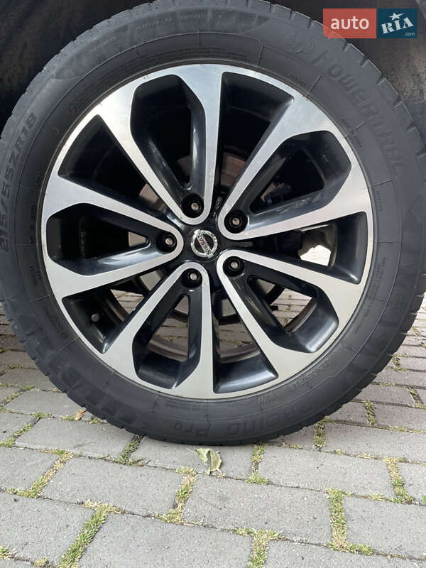 Внедорожник / Кроссовер Nissan Qashqai 2013 в Тернополе